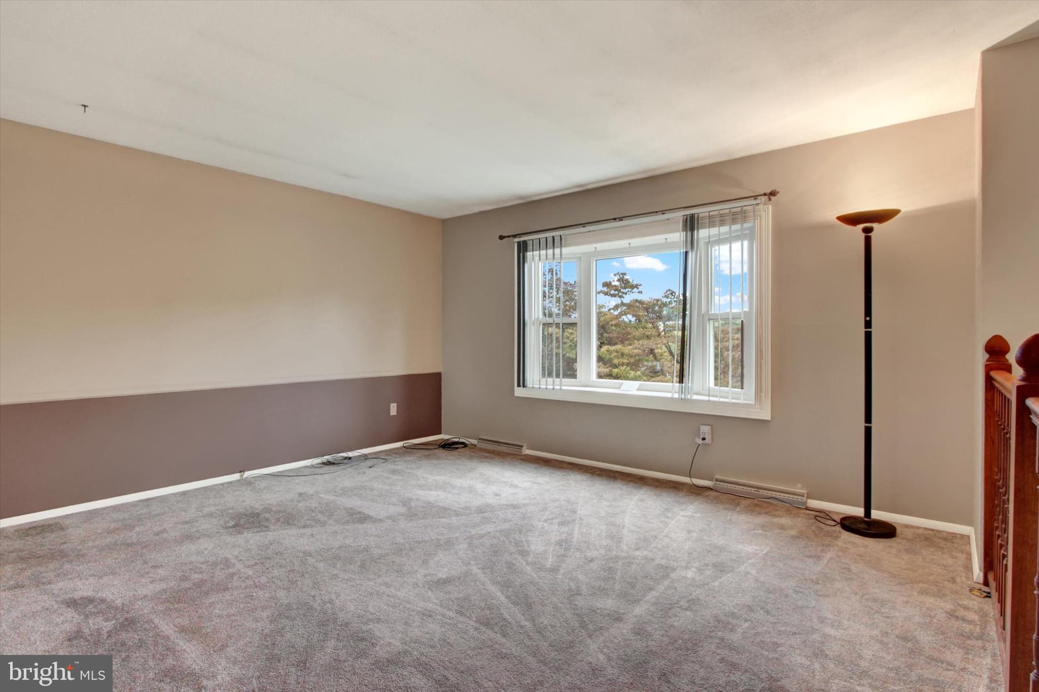 1127 Canadochly Road York, PA 17406 - Photo 4 of 28 Gallery Image 4