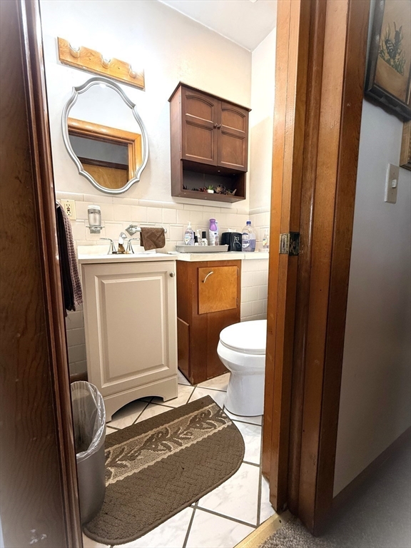 33 Slater Street Webster, MA 01570 - Photo 18 of 24