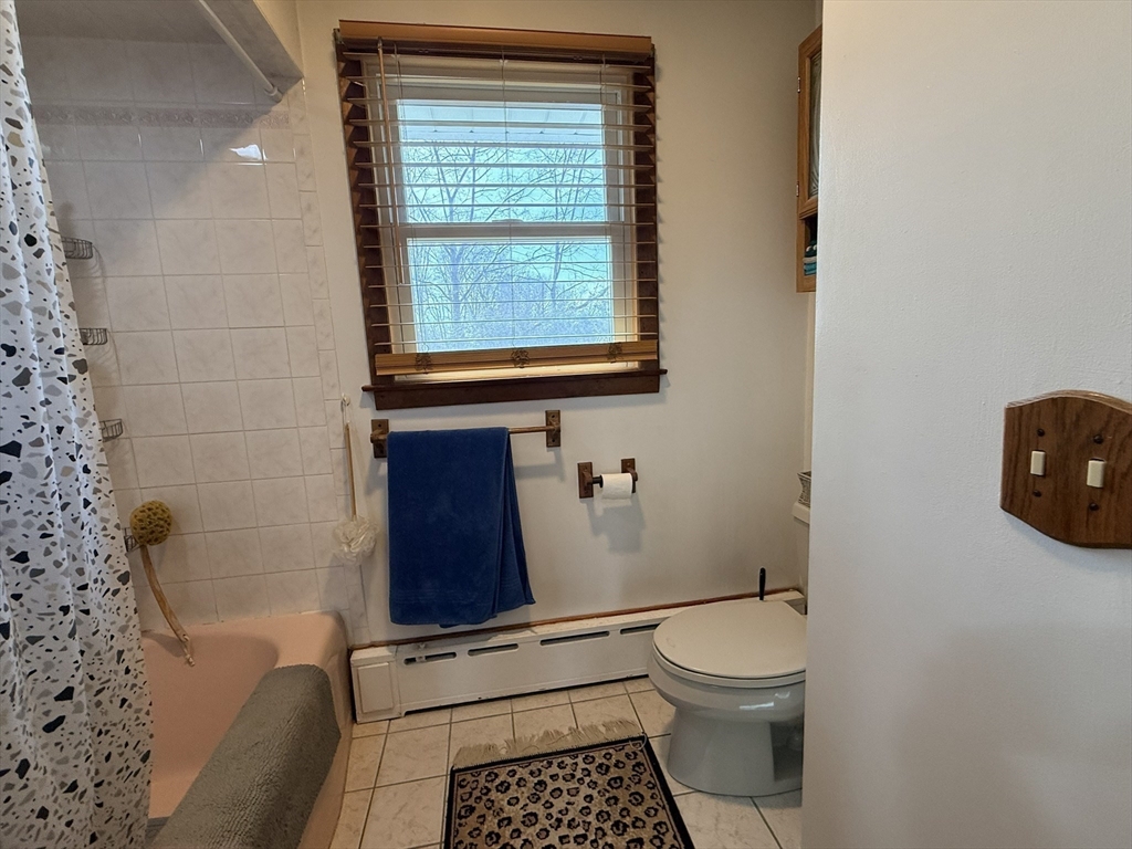 33 Slater Street Webster, MA 01570 - Photo 20 of 24