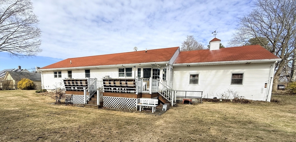 33 Slater Street Webster, MA 01570 - Photo 6 of 24