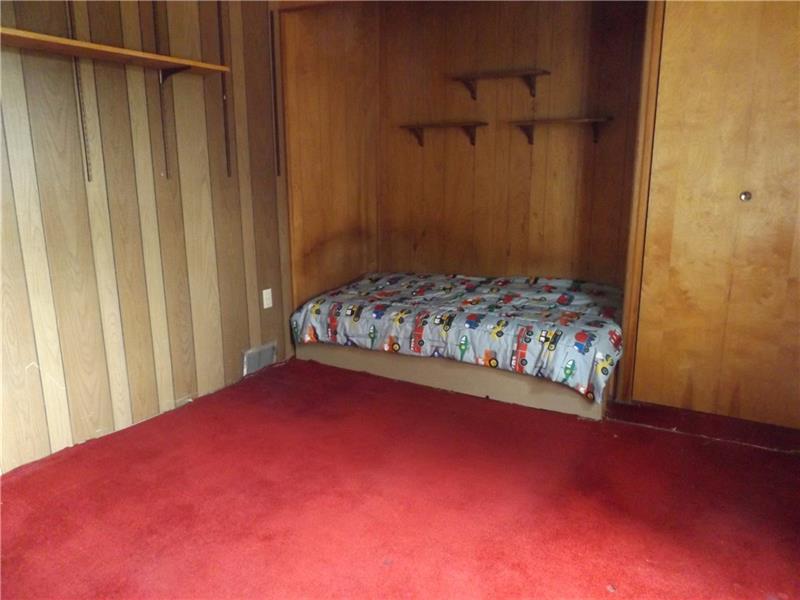 1517 Beaver Road Ambridge, PA 15003 - Photo 12 of 19 Gallery Image 12