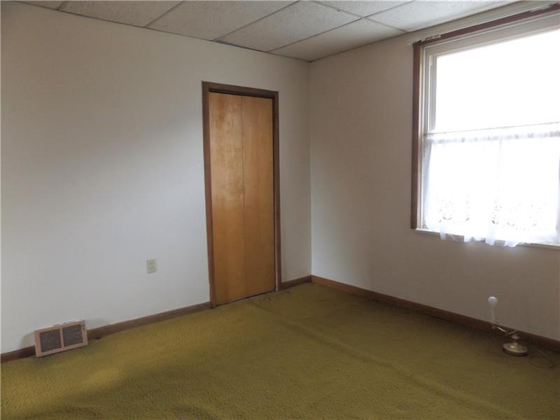 1517 Beaver Road Ambridge, PA 15003 - Photo 14 of 19 Gallery Image 14
