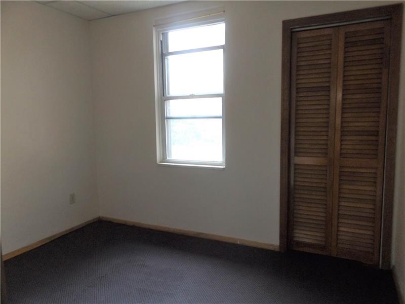 1517 Beaver Road Ambridge, PA 15003 - Photo 15 of 19 Gallery Image 15