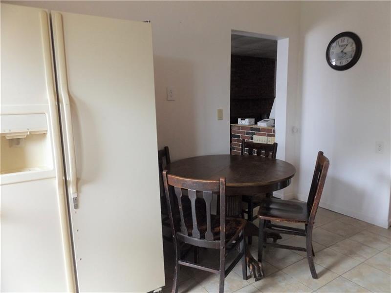 1517 Beaver Road Ambridge, PA 15003 - Photo 4 of 19 Gallery Image 4