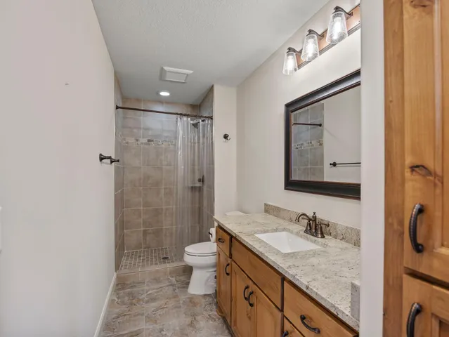 $624,900 | 8823 Fraizer Street, Circle Pines, MN 55014