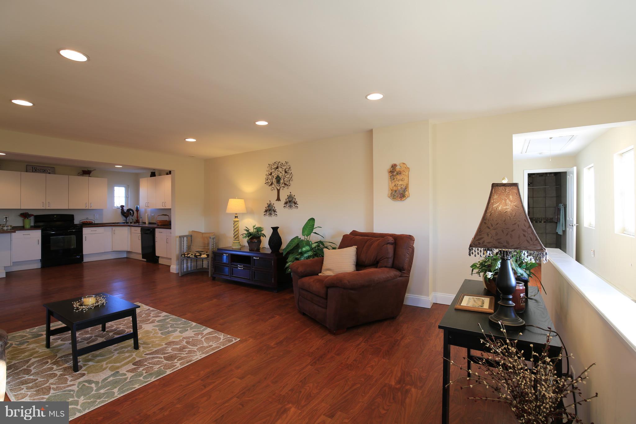 5603 Broad Run Road Jefferson, MD 21755 - Photo 3 of 29 Gallery Image 3