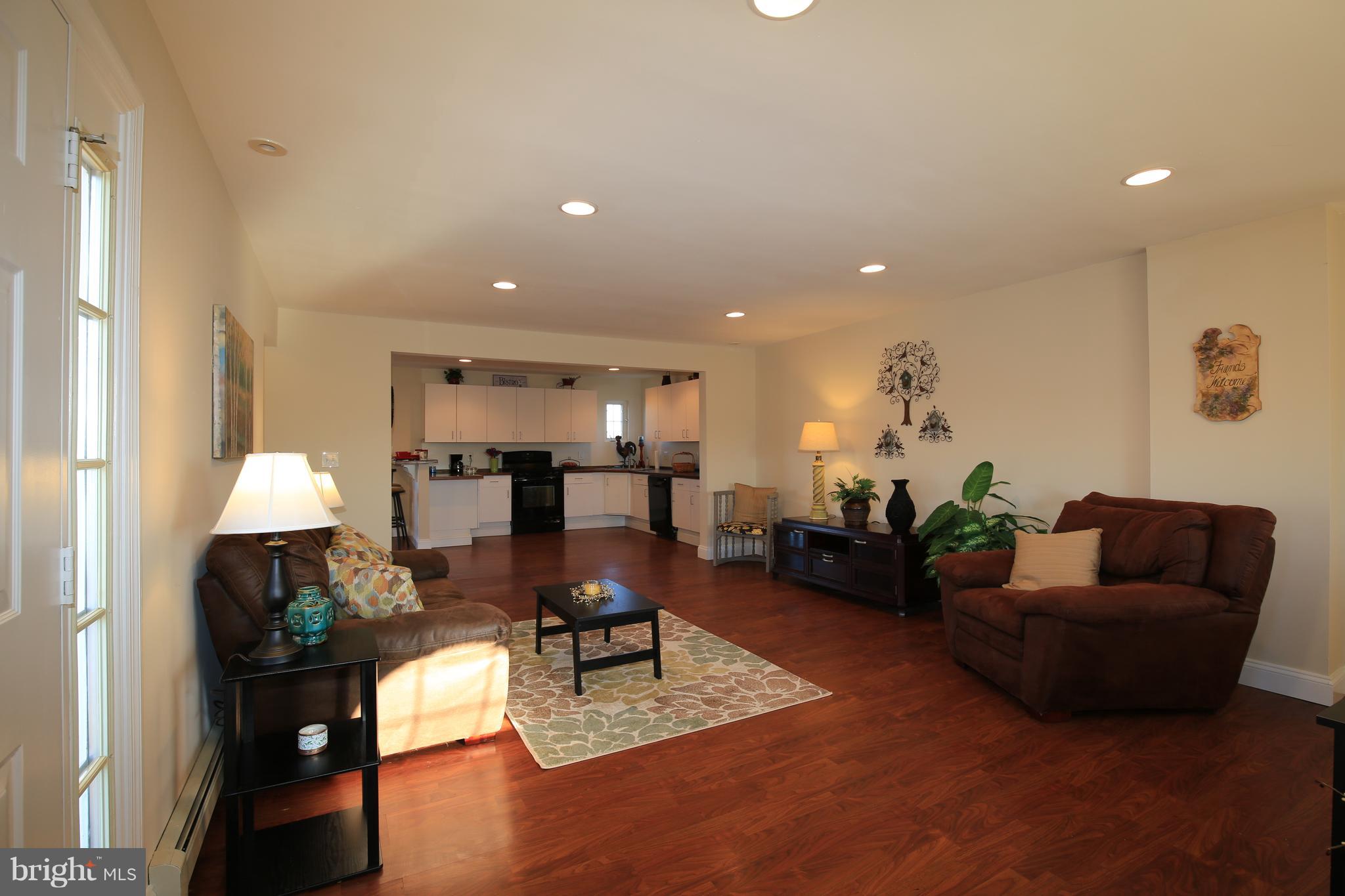 5603 Broad Run Road Jefferson, MD 21755 - Photo 4 of 29 Gallery Image 4