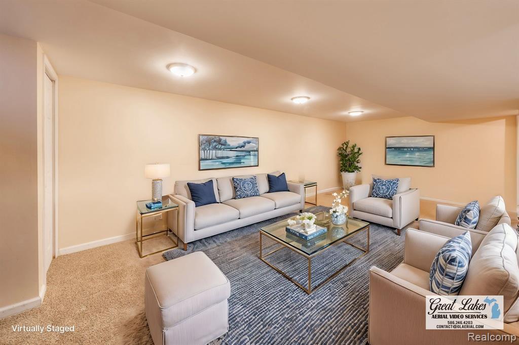 982 Langley Road Rochester Hills, MI 48309 - Photo 32 of 45