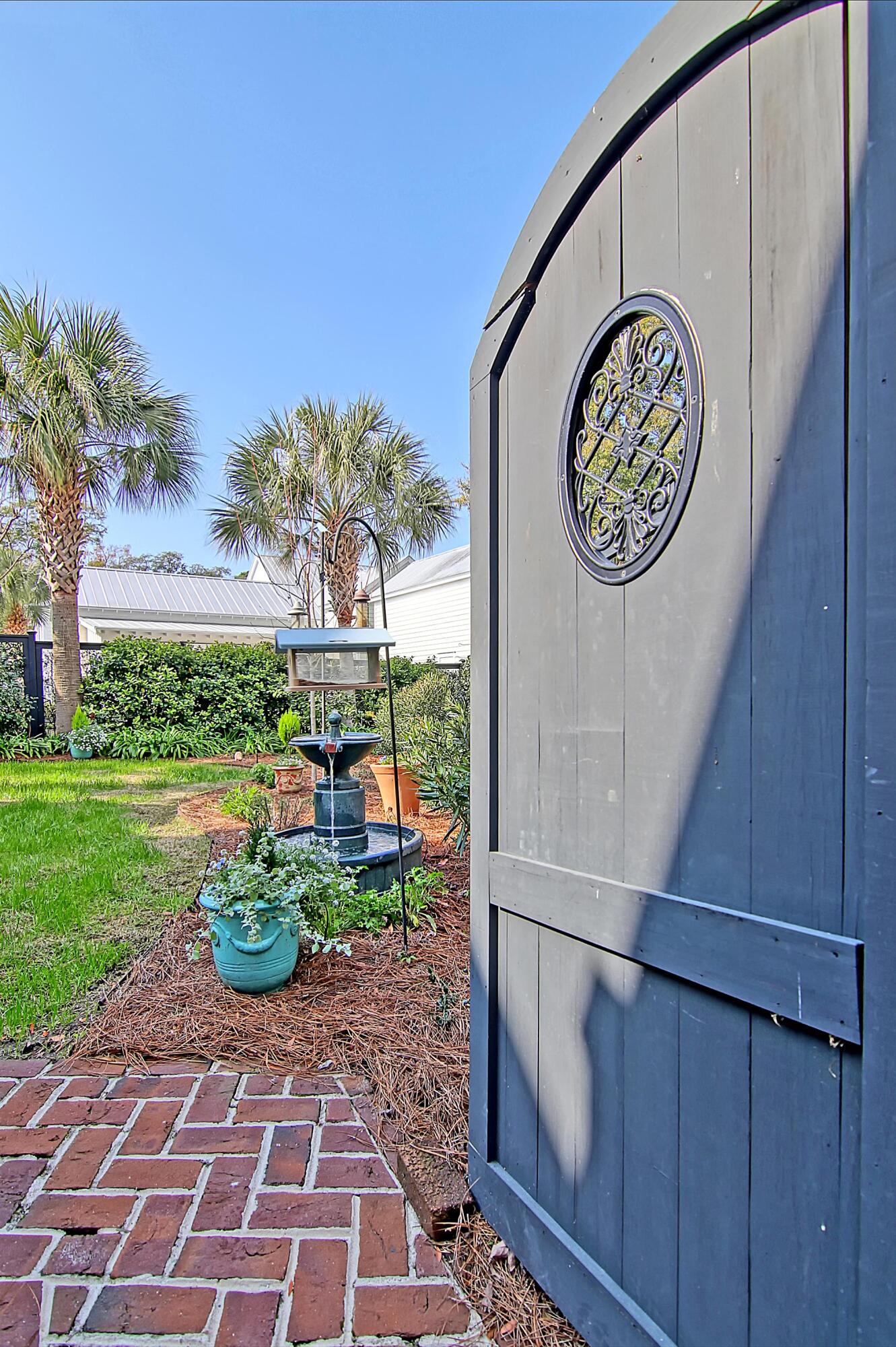 22 Mises Street Mount Pleasant, SC 29464 - Photo 9 of 58 CREM_22 Mises_052