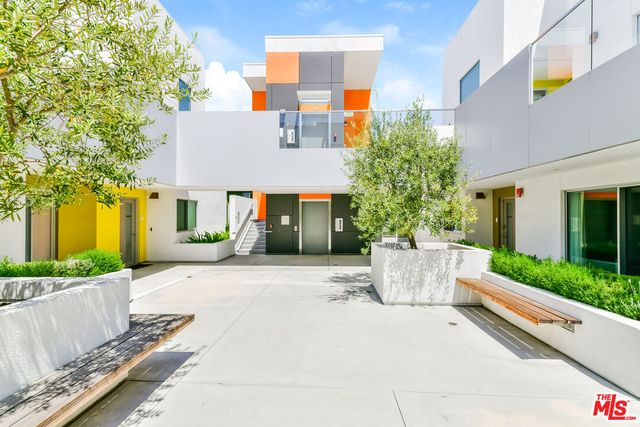 a view of small garden in the backyard