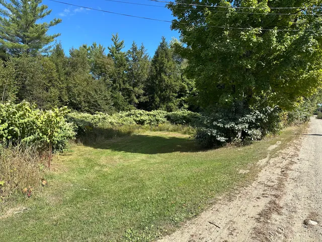 $172,900 | 510 Branns Mill Road, Starks, ME 04911