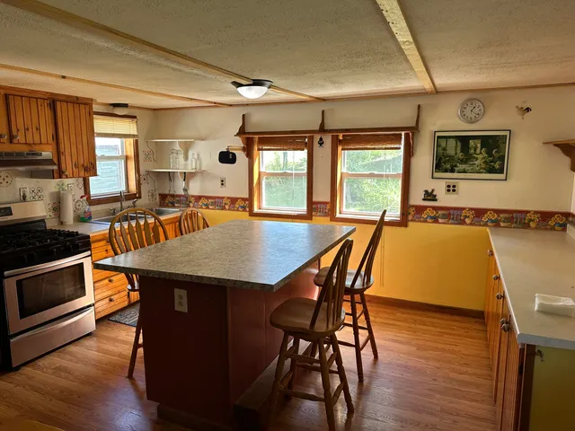 $172,900 | 510 Branns Mill Road, Starks, ME 04911