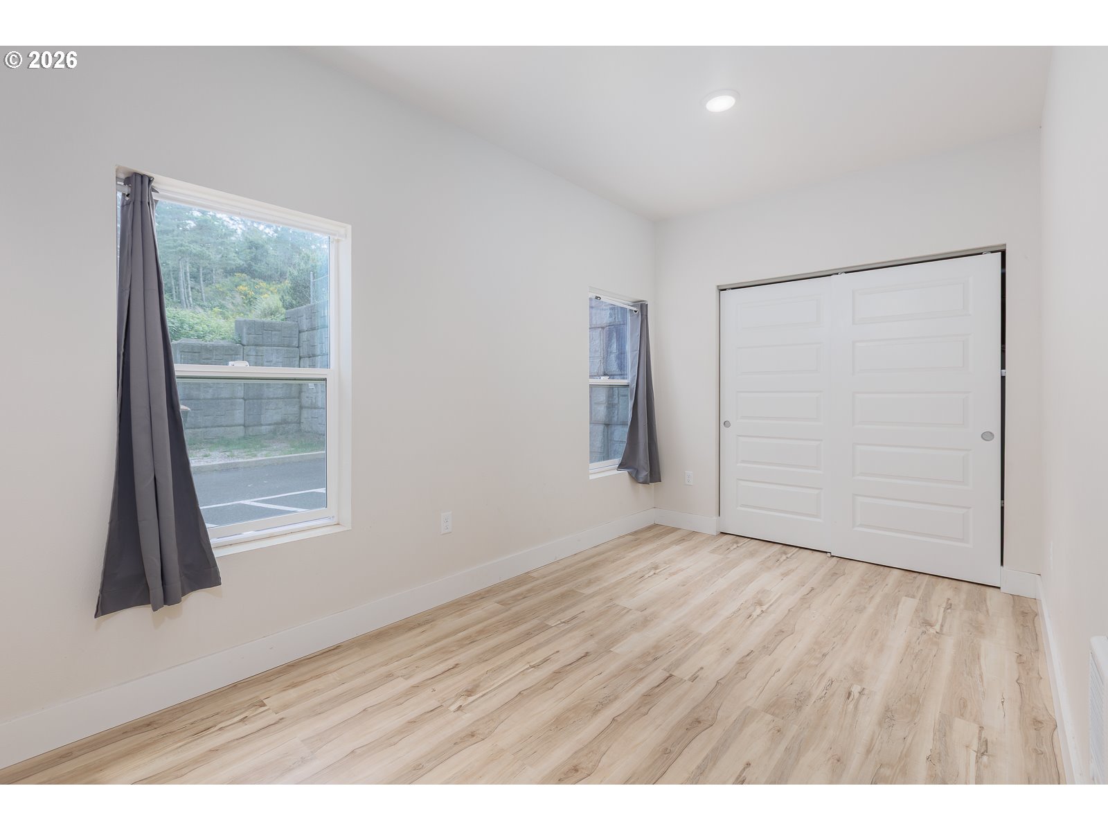 2950 Southwest Coho Street, Unit 2 Newport, OR 97366 - Photo 15 of 25