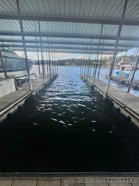 524 Indian Pointe, Unit 524 Osage Beach, MO 65065 - Photo 4 of 39 15x48 Slip (Dock 4, #10)