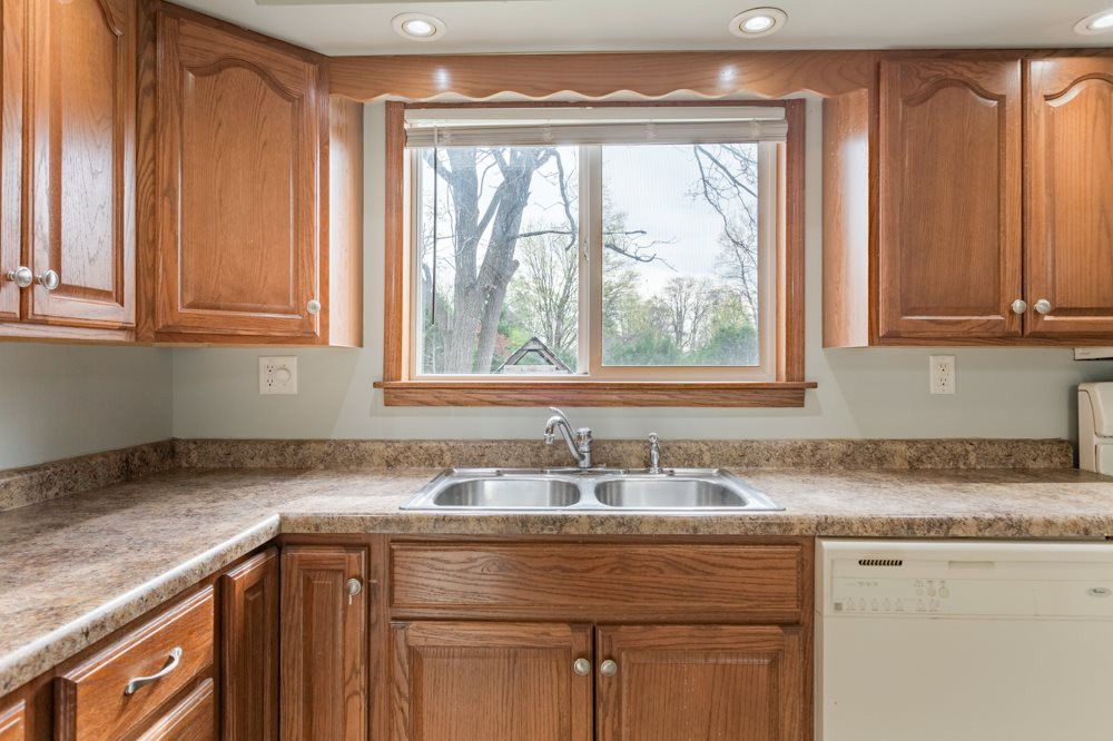 508 Maple Ridge Albion, MI 49224 - Photo 12 of 40 Photo 12