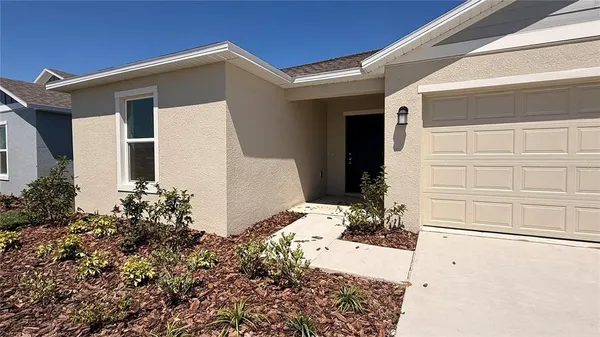 $2,200 | 299 Artemis St Lake, Lake Wales, FL 33853