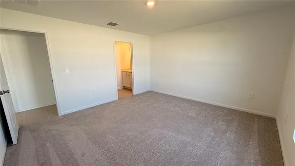 $2,200 | 299 Artemis St Lake, Lake Wales, FL 33853