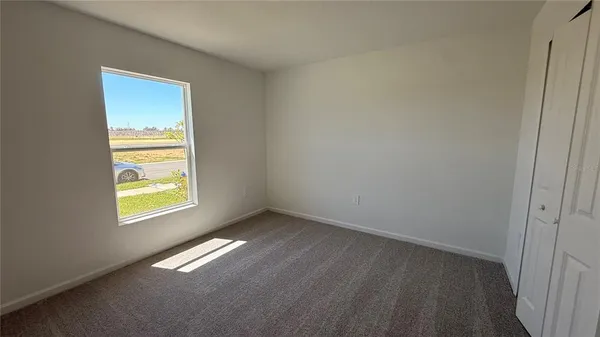 $2,200 | 299 Artemis St Lake, Lake Wales, FL 33853