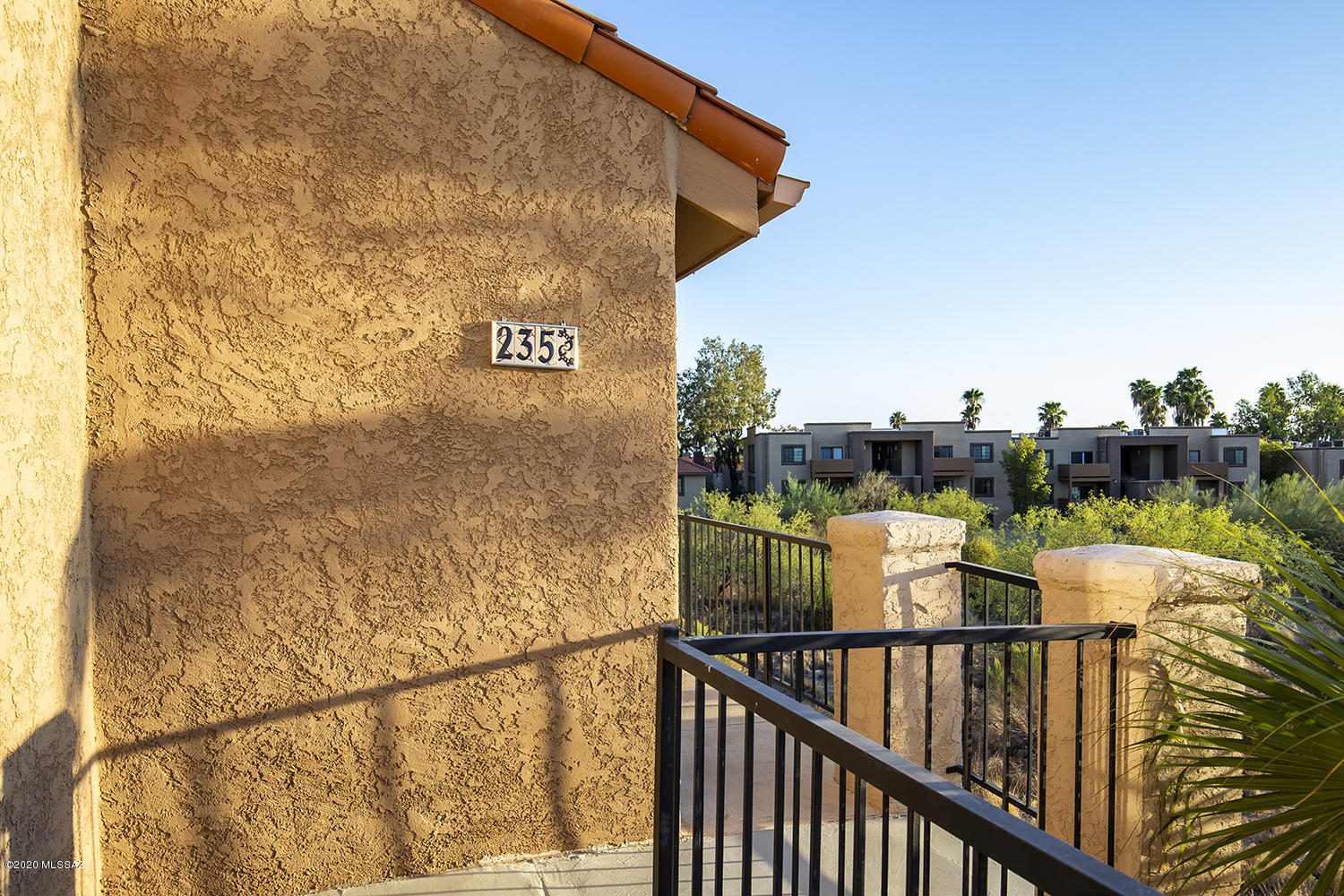 8263 North Oracle Road, Unit 235 Tucson, AZ 85704 - Photo 2 of 42