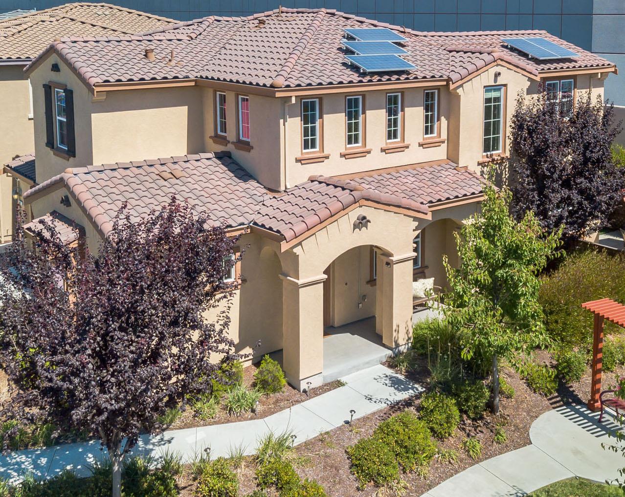 328 Gerald Circle Milpitas, CA 95035 - Photo 29 of 33 a front view of a house with garden
