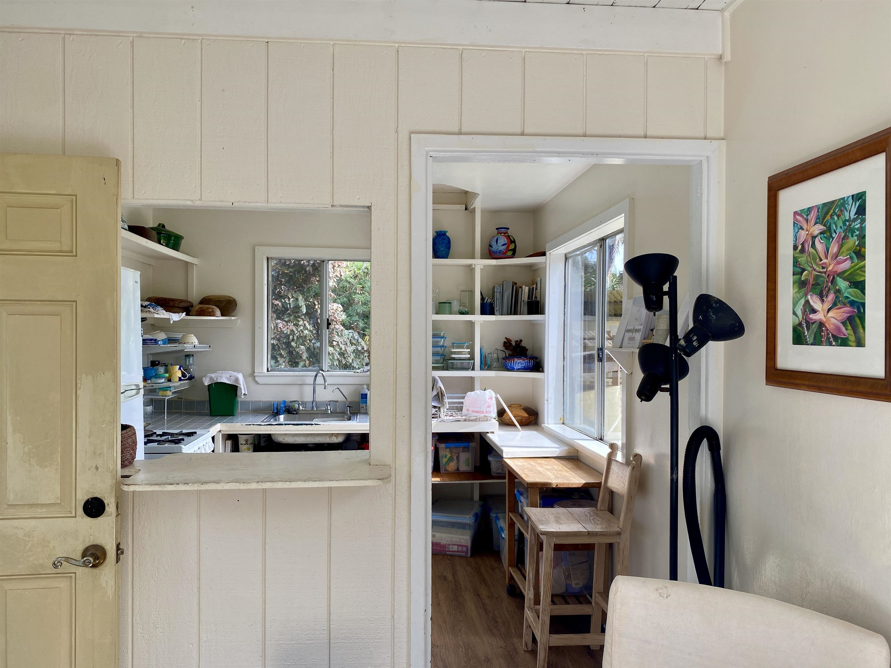 700 Honopou Road, Unit 700 HONOPOU RD Haiku, HI 96708 - Photo 37 of 50 a living room with furniture a fireplace and decor