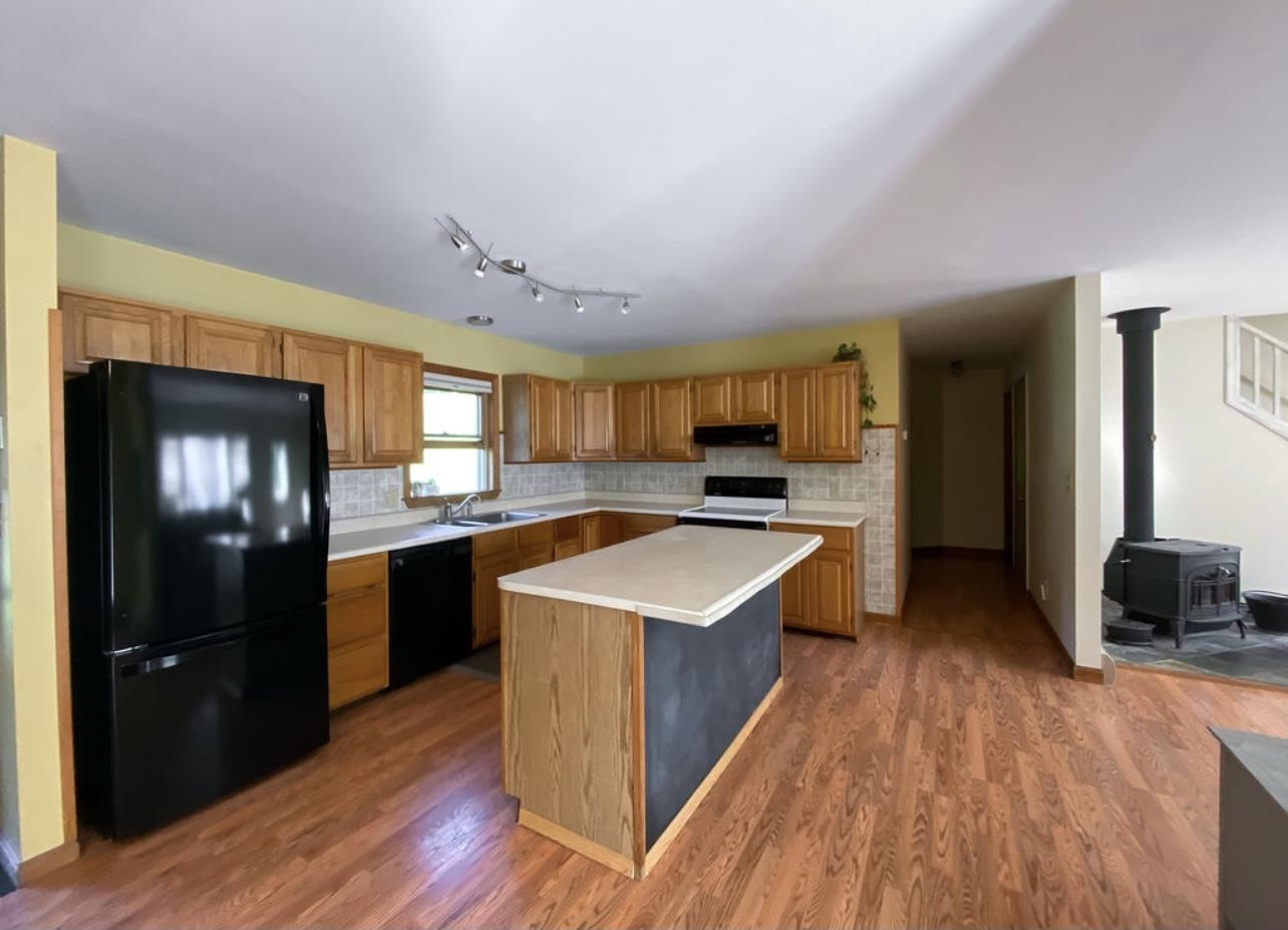 264 Middle Road Barre Town, VT 05654 - Photo 7 of 28