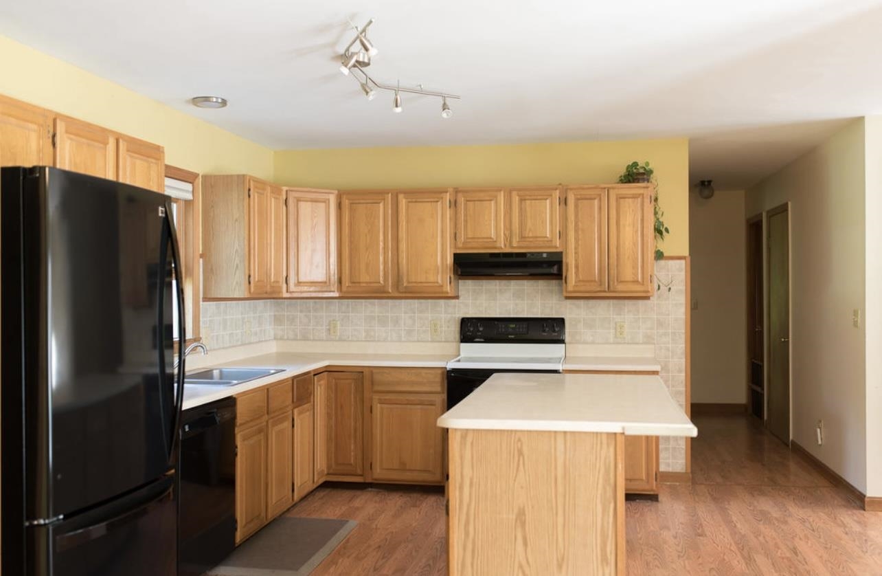 264 Middle Road Barre Town, VT 05654 - Photo 8 of 28