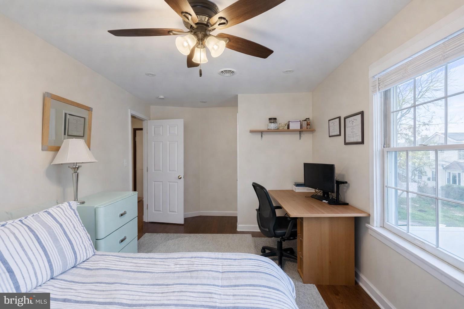 908 West Amosland Road Prospect Park, PA 19076 - Photo 25 of 35 Cozy Second Bedroom or Office