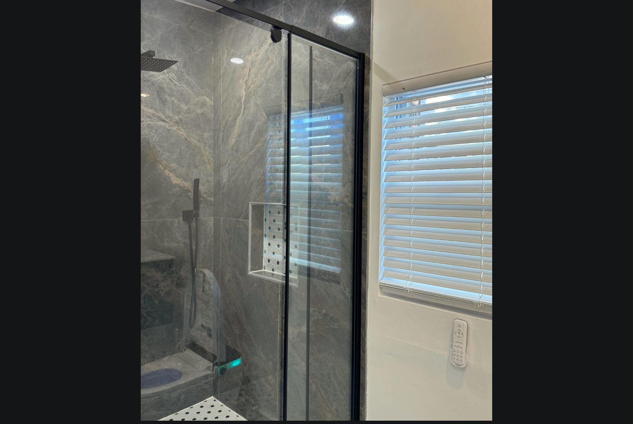 16210 Inverness Street Detroit, MI 48221 - Photo 7 of 15 7
