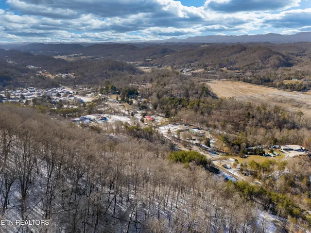 $169,950 | 304 East Brushy Valley Drive, Powell, TN 37849