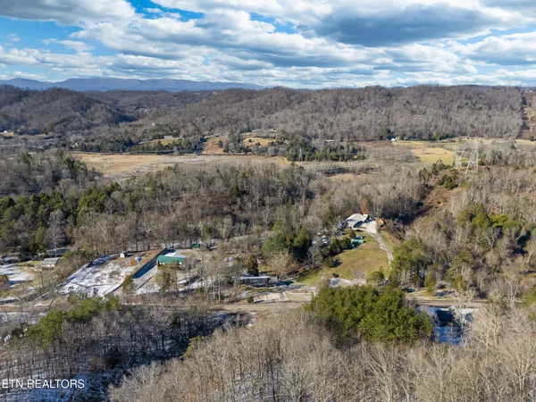 $130,000 | 304 East Brushy Valley Drive, Powell, TN 37849