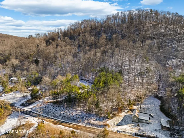 $169,950 | 304 East Brushy Valley Drive, Powell, TN 37849