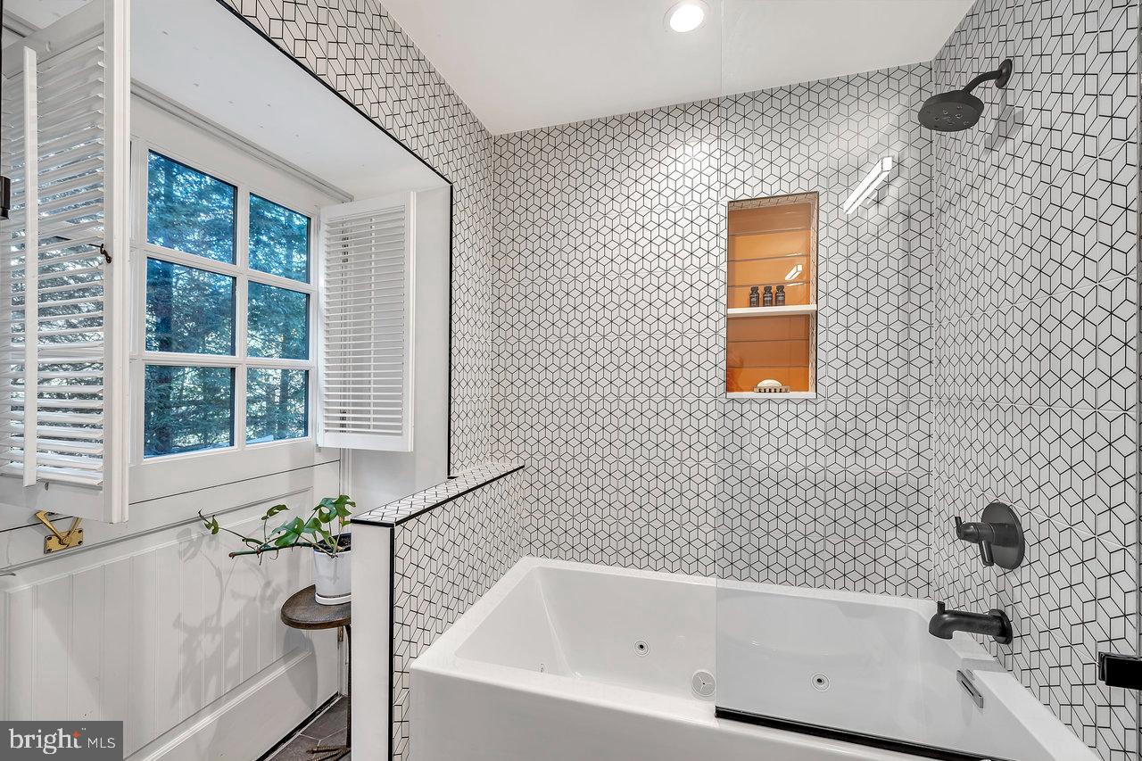 619 B Lawrenceville Road, Unit B Princeton, NJ 08540 - Photo 27 of 47 Gallery Image 27