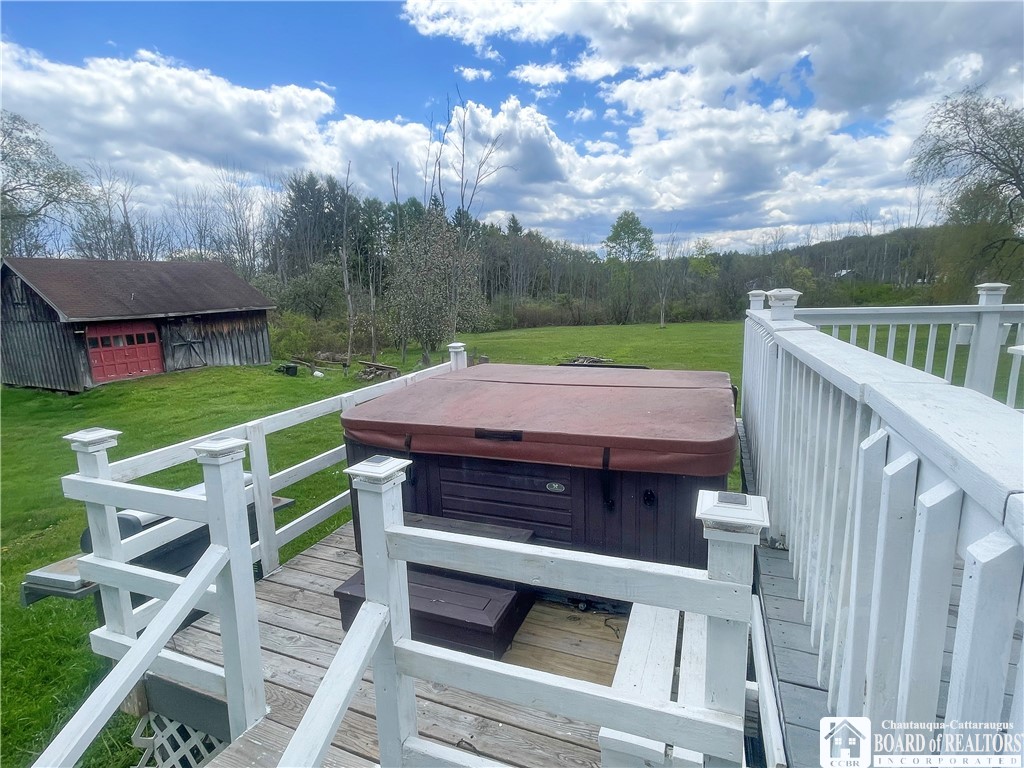 1468 Shadyside Road Busti, NY 14750 - Photo 4 of 25 Hot Tub 2018 included