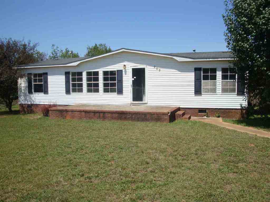 902 Milford Road Townville, SC 29689 - Photo 1 of 11 Gallery Image 1