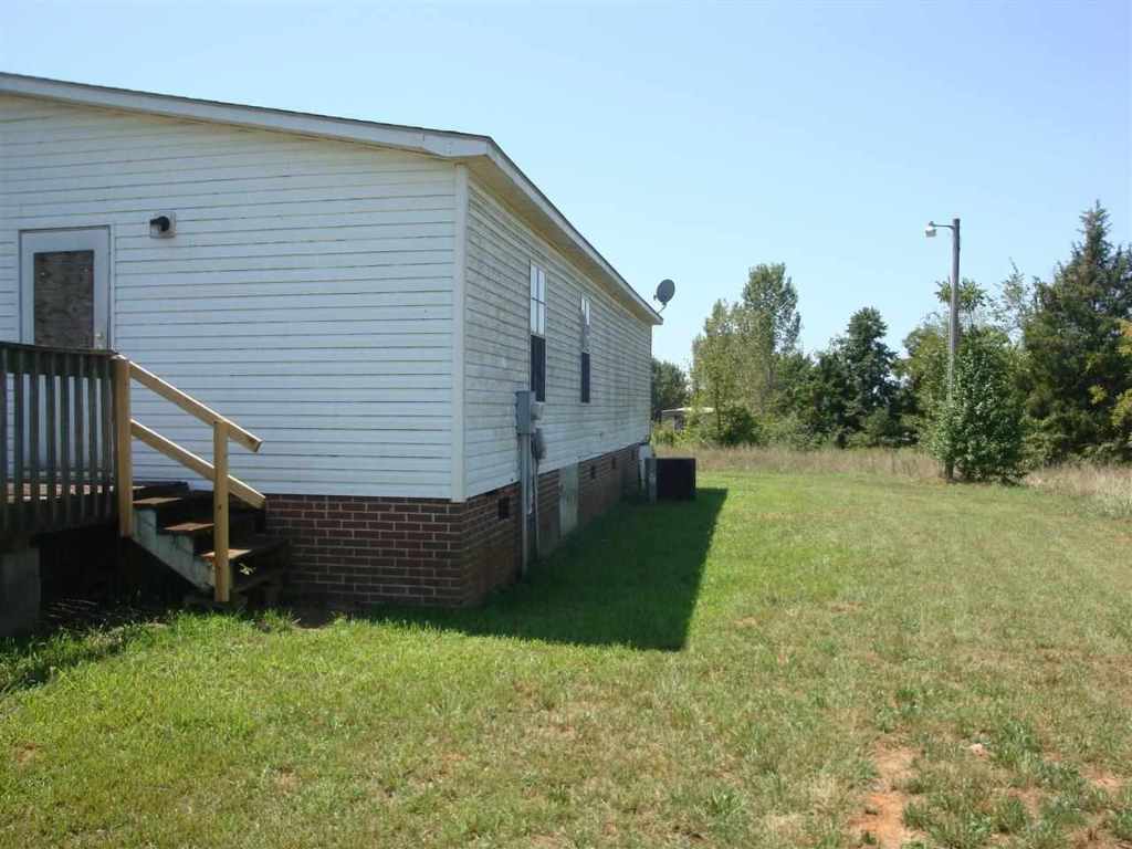 902 Milford Road Townville, SC 29689 - Photo 7 of 11 Gallery Image 7