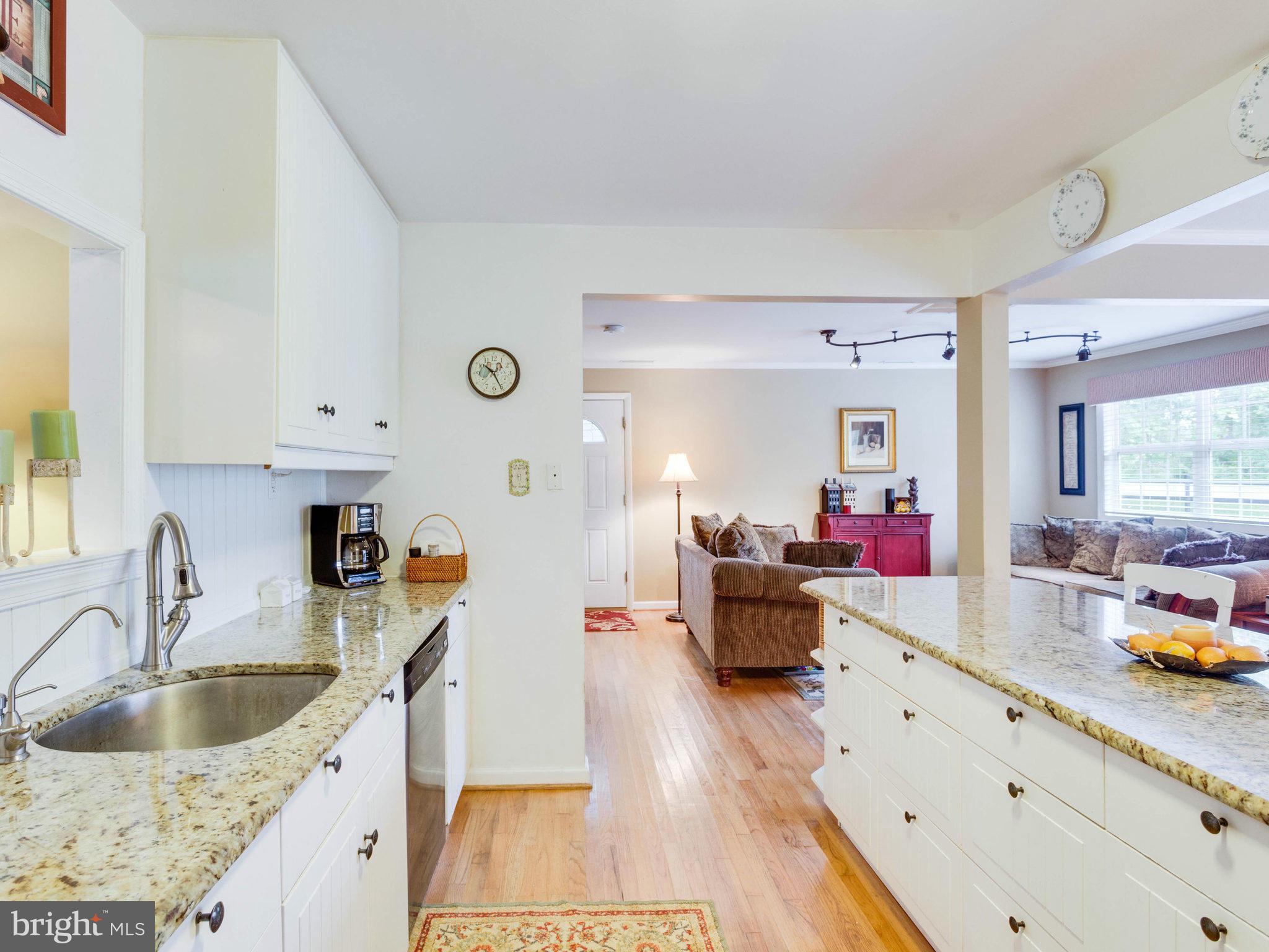 7367 Rogues Road Nokesville, VA 20181 - Photo 10 of 22 Kitchen