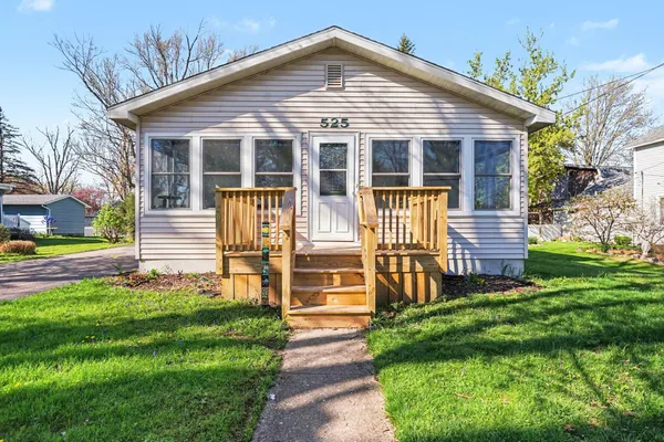 $250,000 | 525 Main Street, Coopersville, MI 49404