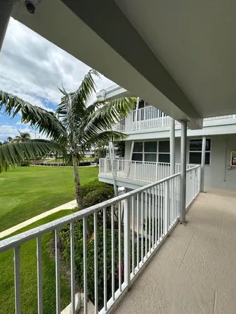 $2,500 | 1221 Hillsboro Mile Hillsboro Mile Hillsboro Beach, Unit 41B, Pompano Beach, FL 33064