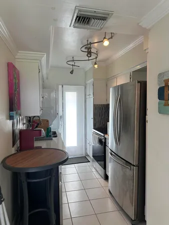 $2,500 | 1221 Hillsboro Mile Hillsboro Mile Hillsboro Beach, Unit 41B, Pompano Beach, FL 33064