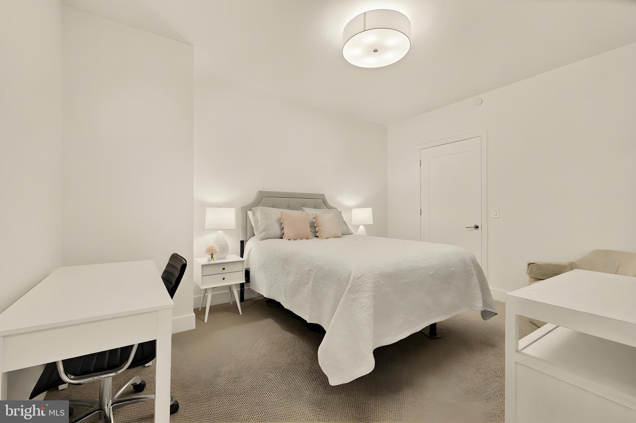 45 Sutton Square Southwest, Unit 906 Washington, DC 20024 - Photo 22 of 40