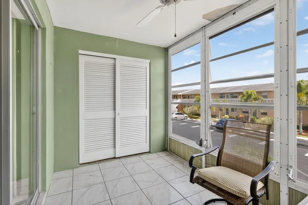 $1,450 | 2152 Northeast 1st Way, Unit 205, Boynton Beach, FL 33435