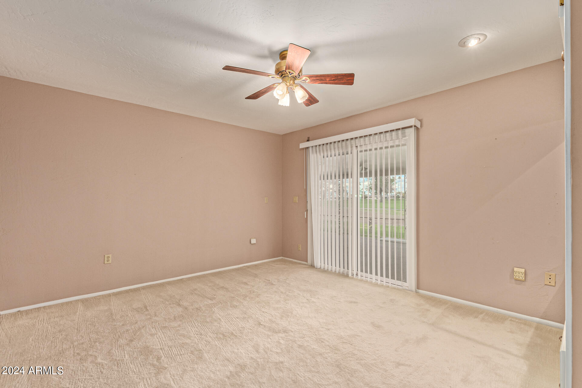 10034 West Mountain View Road Sun City, AZ 85351 - Photo 15 of 29 0015-15-Mountainview