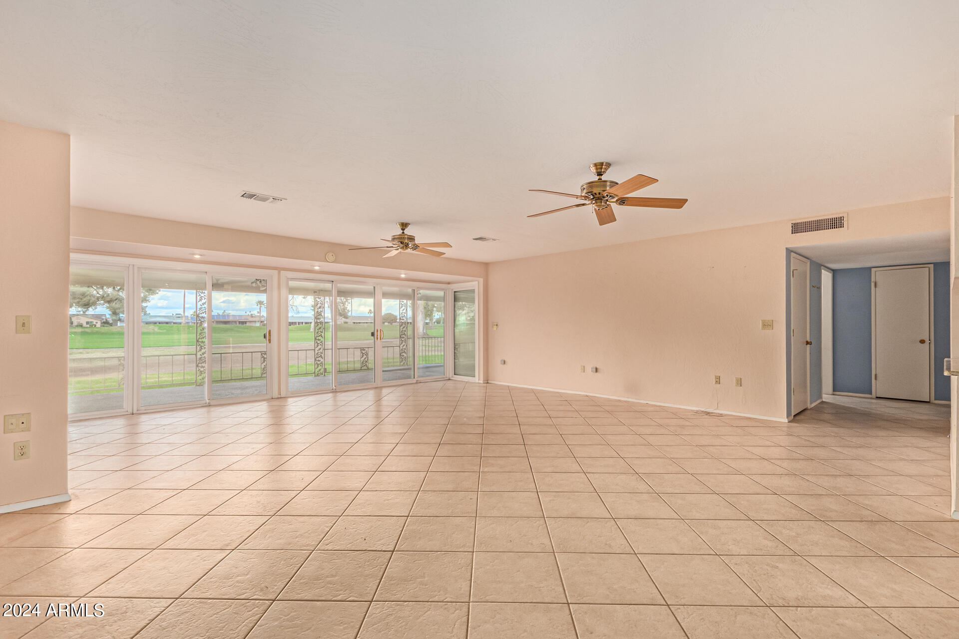 10034 West Mountain View Road Sun City, AZ 85351 - Photo 8 of 29 0008-08-Mountainview