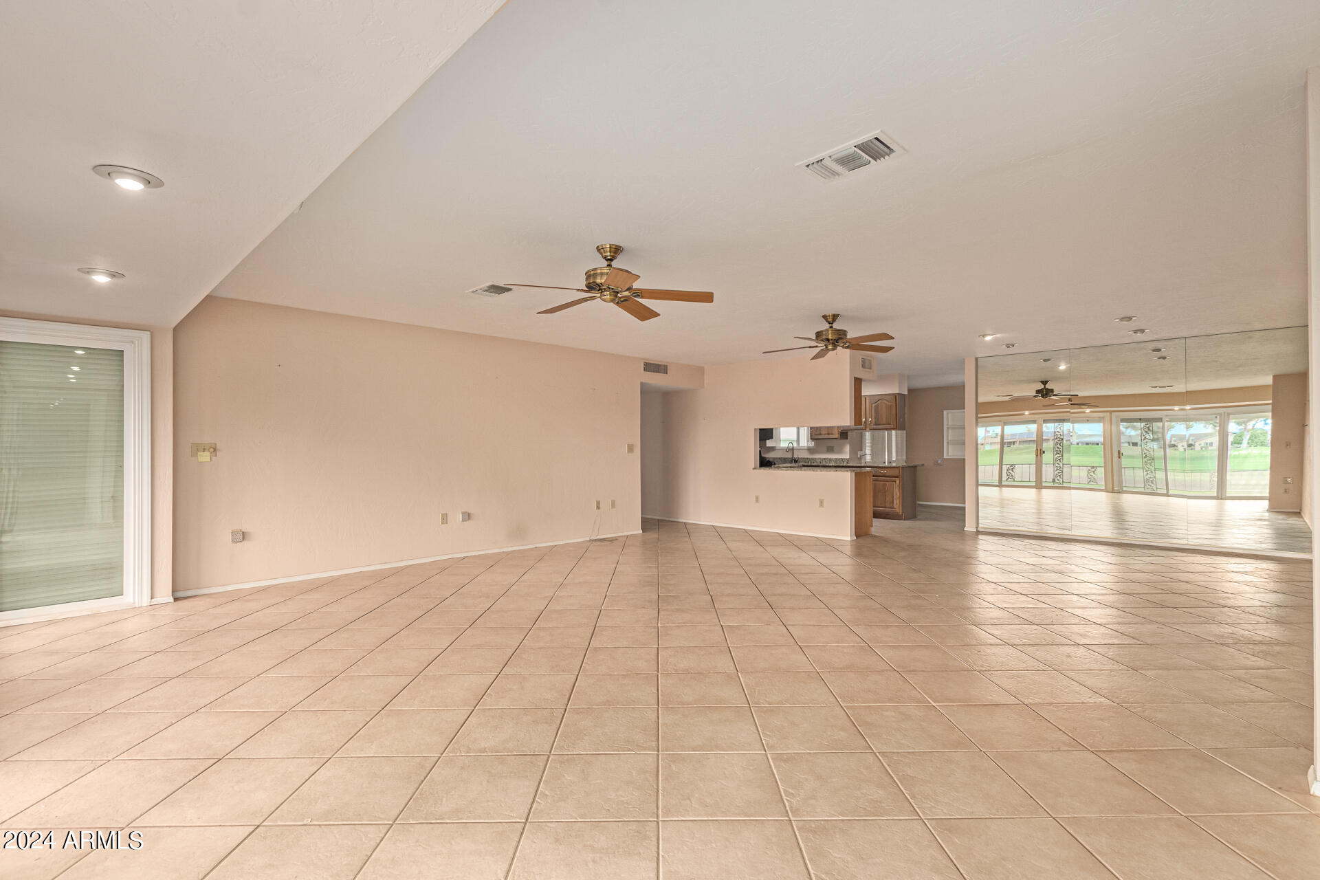 10034 West Mountain View Road Sun City, AZ 85351 - Photo 10 of 29 0010-10-Mountainview