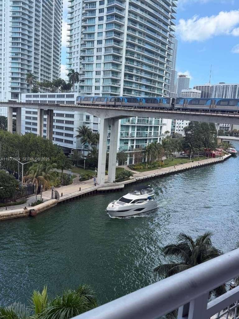 690 Southwest 1st Court, Unit 1724 Miami, FL 33130 - Photo 14 of 30