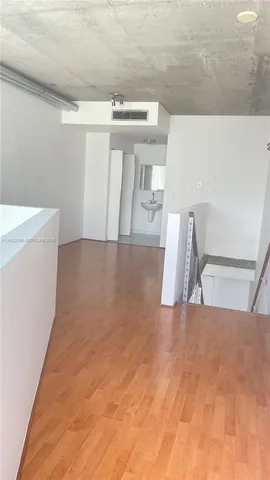 $3,150 | 690 Southwest 1st Court, Unit 1724, Miami, FL 33130