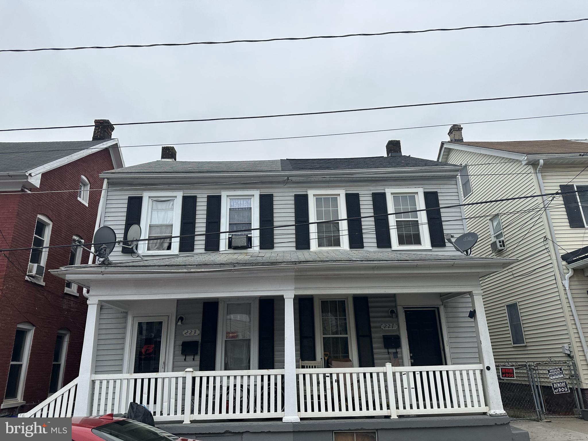 223 Summer Street Hagerstown, MD 21740 - Photo 3 of 15 a front view of a house
