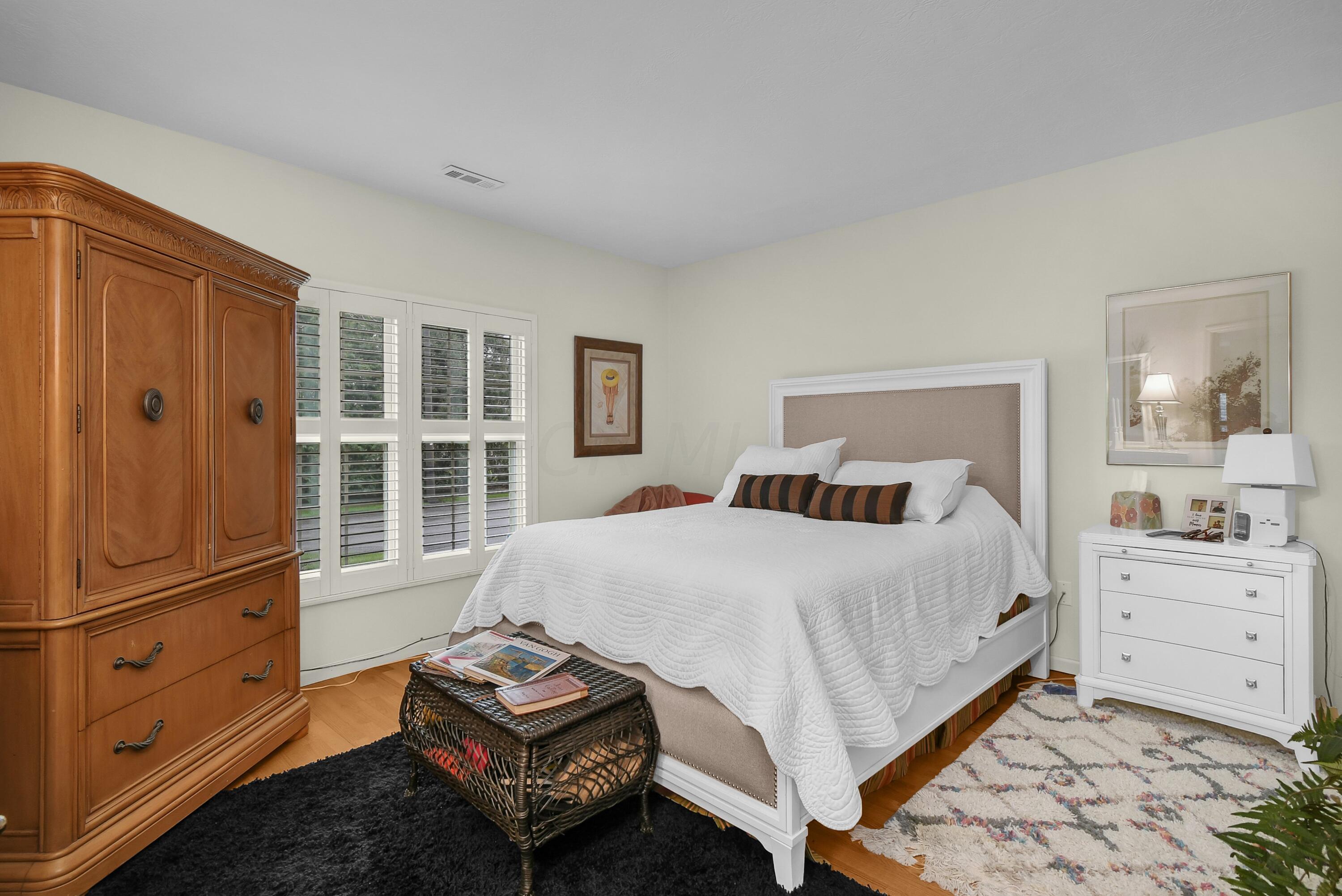 5787 Locbury Lane, Unit R5787 Dublin, OH 43016 - Photo 11 of 22 16-print-5787-locbury-ln