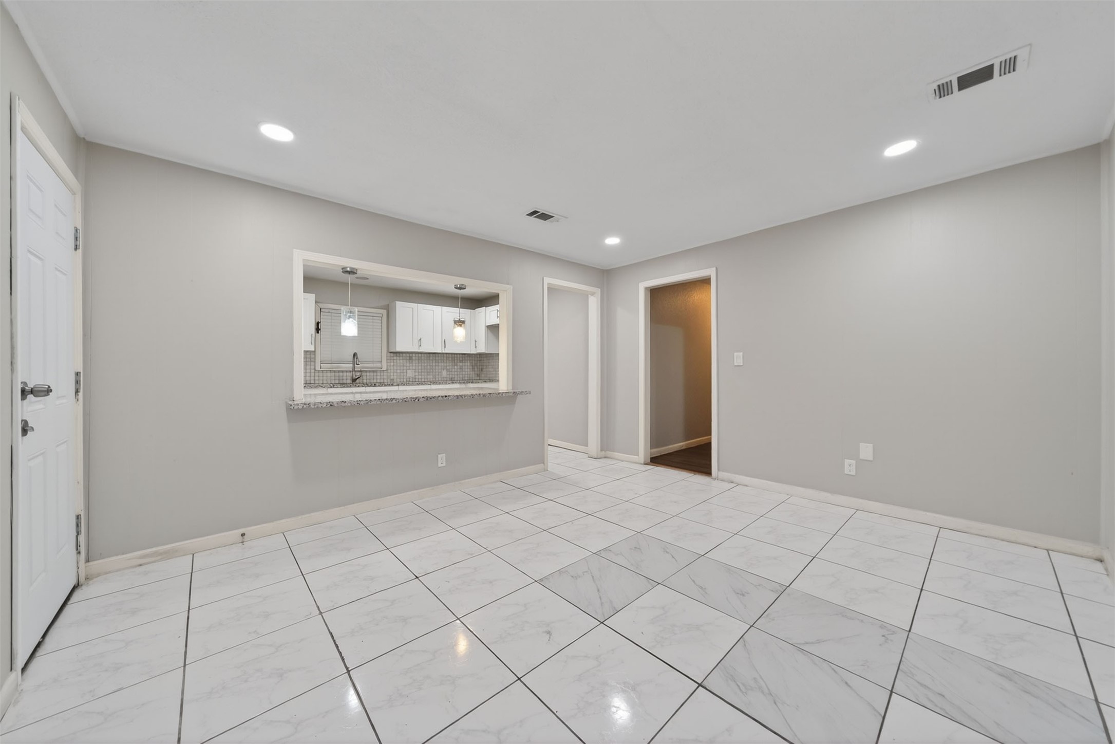 428 Gans Street Houston, TX 77029 - Photo 7 of 35